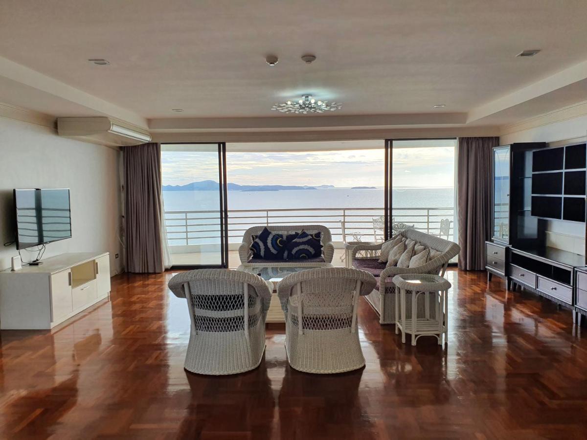 Spacious Room With Ocean & City View Pattaya Exterior photo
